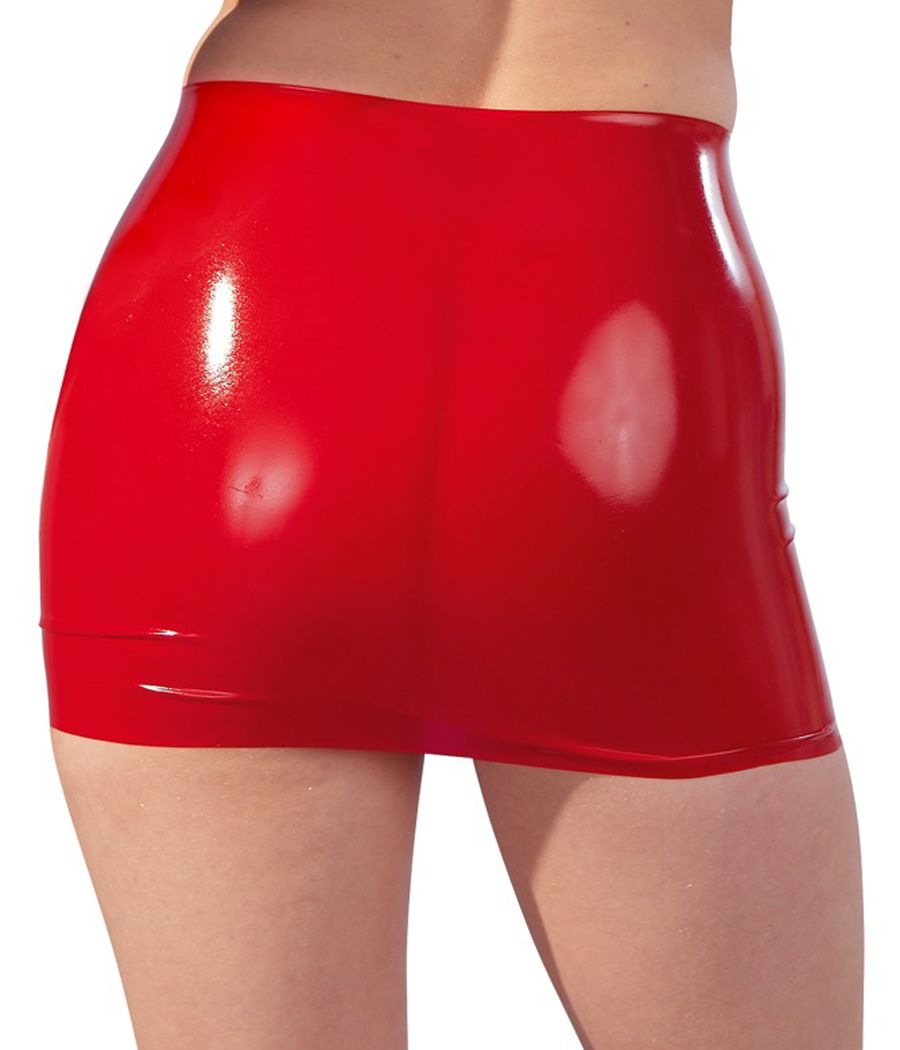 Mini-jupe en latex rouge