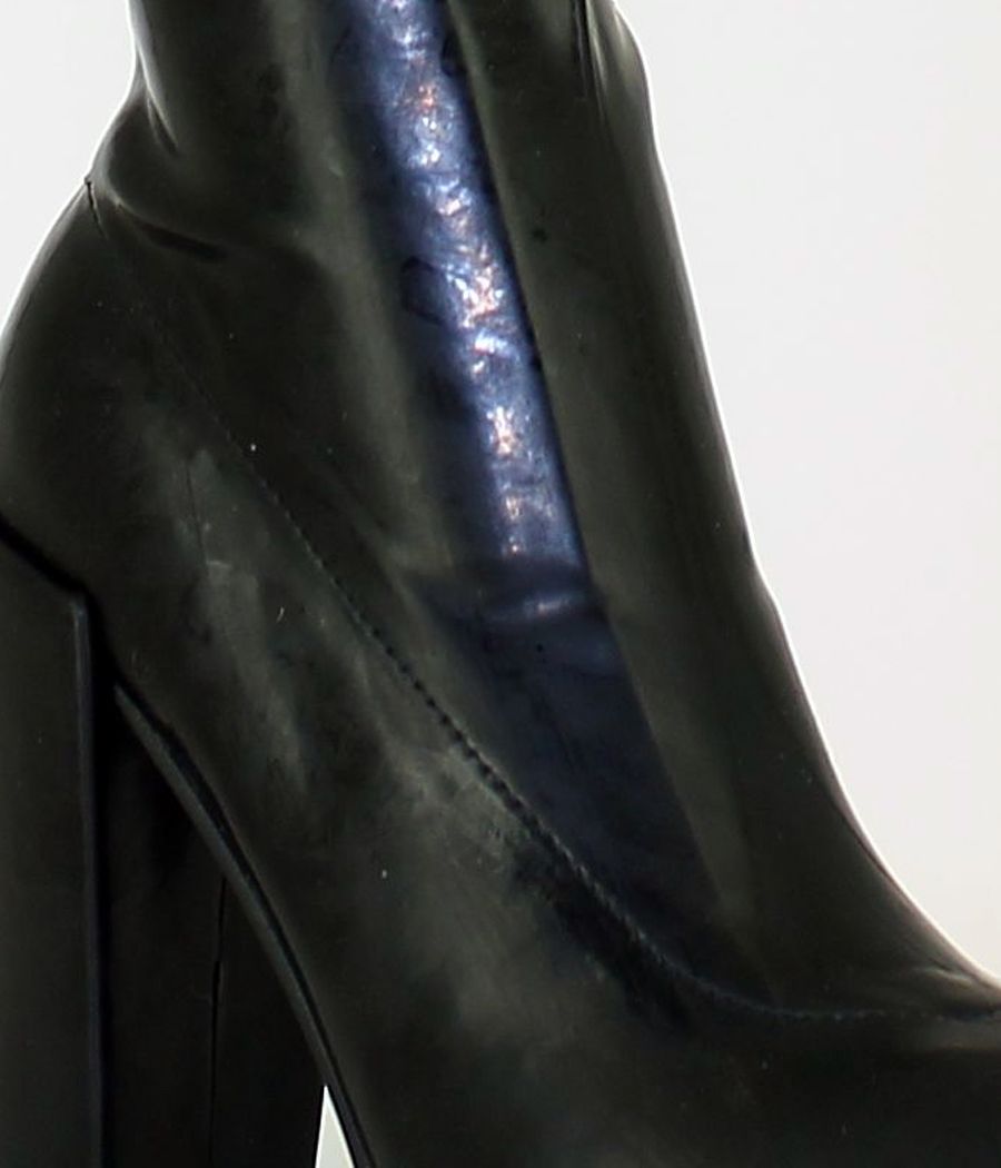 chaussures femme latex noir