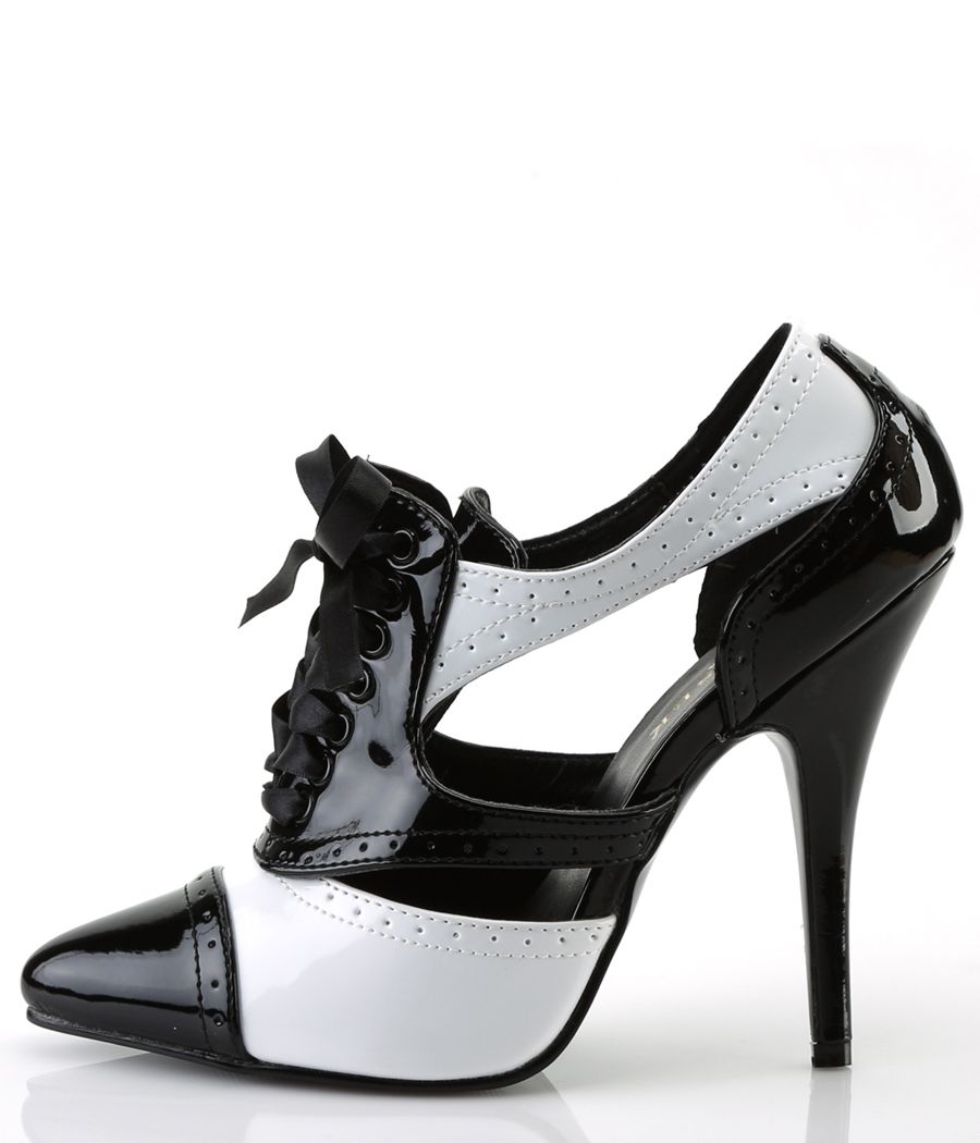 Stiletto rétro dandy, perforations décoratives, Boutique Hussy.
