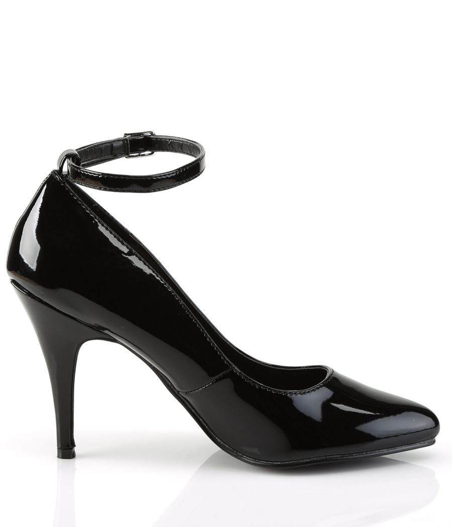 Chaussure à talon haut vernie, look intemporel Hussy.