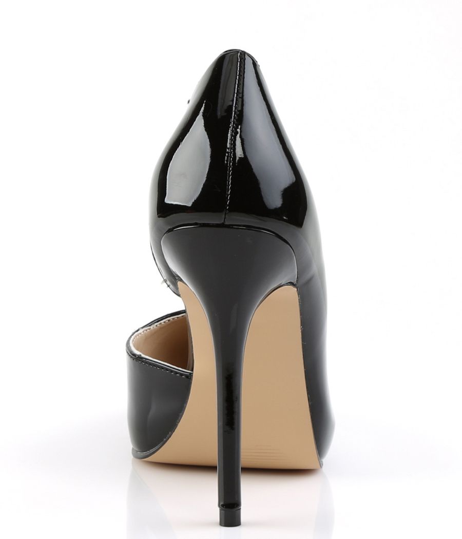 Paire escarpins noirs extrêmes, style sexy performance.