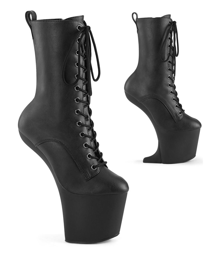 Femme en bottines heelless Craze Vertigineuse. Femme en bottines heelless Craze Vertigineuse.