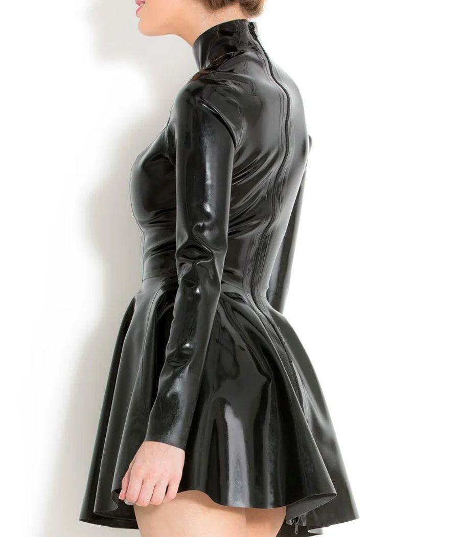 Robe moulante avec fermeture éclair dans le dos.