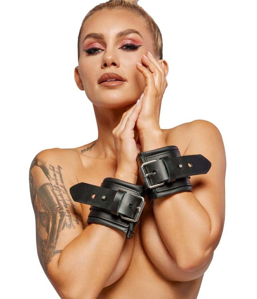 Menottes BDSM en cuir noir Zado
